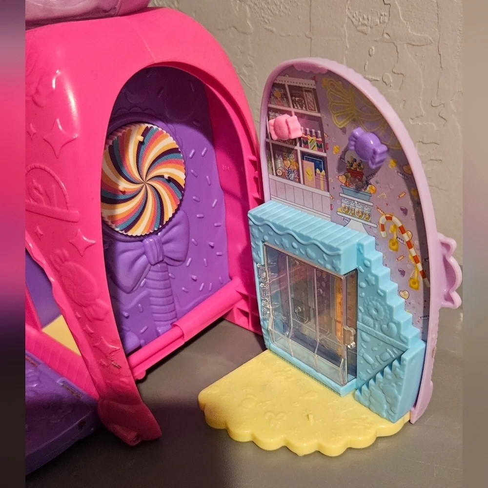 Polly Pocket Pink and Purple Bear Gumball Machine Fashion Doll Playset Mattel